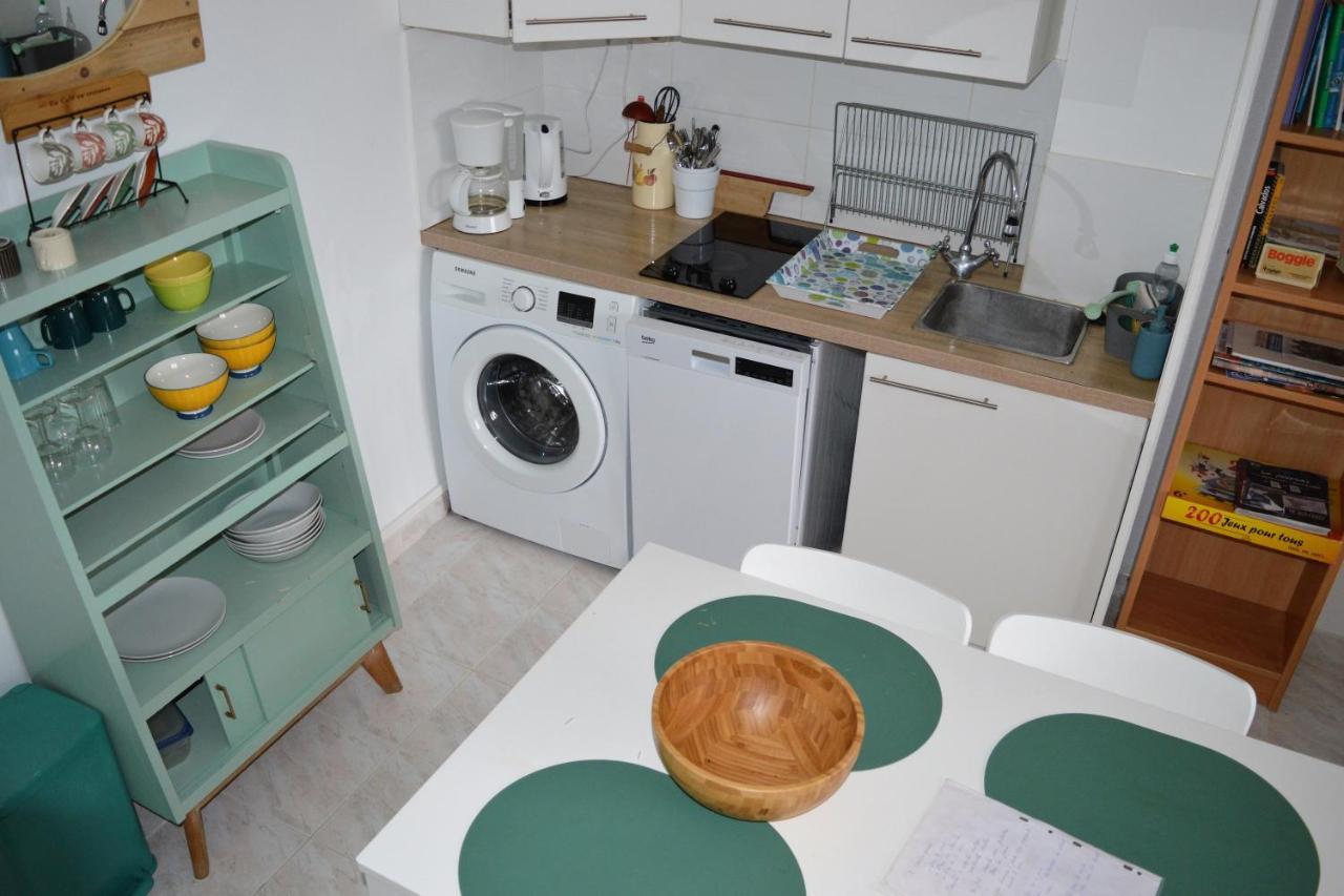 Triplex avec jardinet - wifi - à 400m de la plage Courseulles-sur-Mer Esterno foto