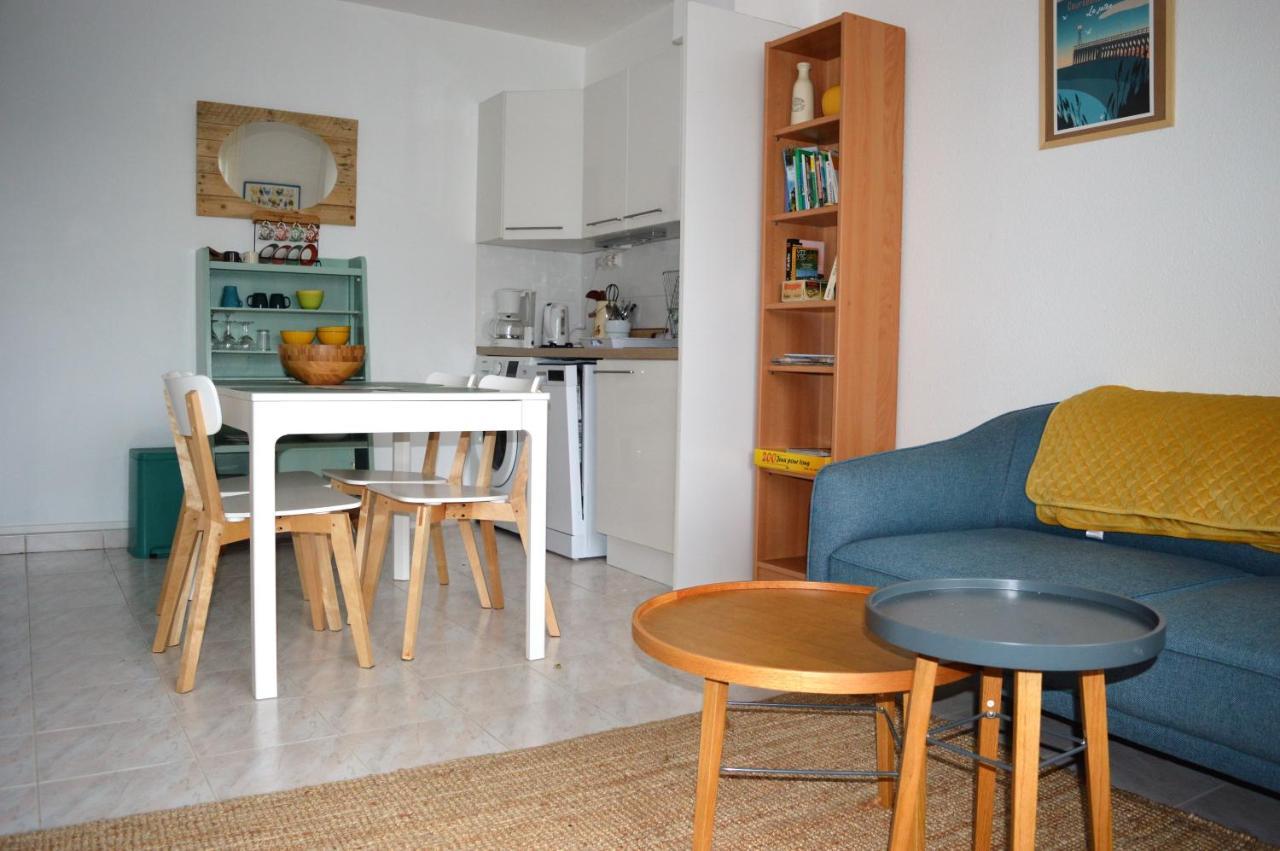 Triplex avec jardinet - wifi - à 400m de la plage Courseulles-sur-Mer Esterno foto