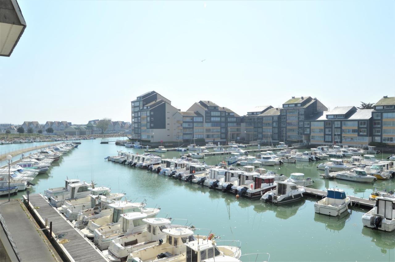 Triplex avec jardinet - wifi - à 400m de la plage Courseulles-sur-Mer Esterno foto
